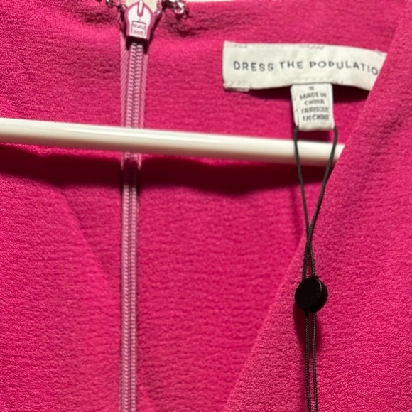 Dress The Population NWT Catalina Dress Bright Fuchsia VNeck Fit & Flare Midi S - Picture 4 of 16